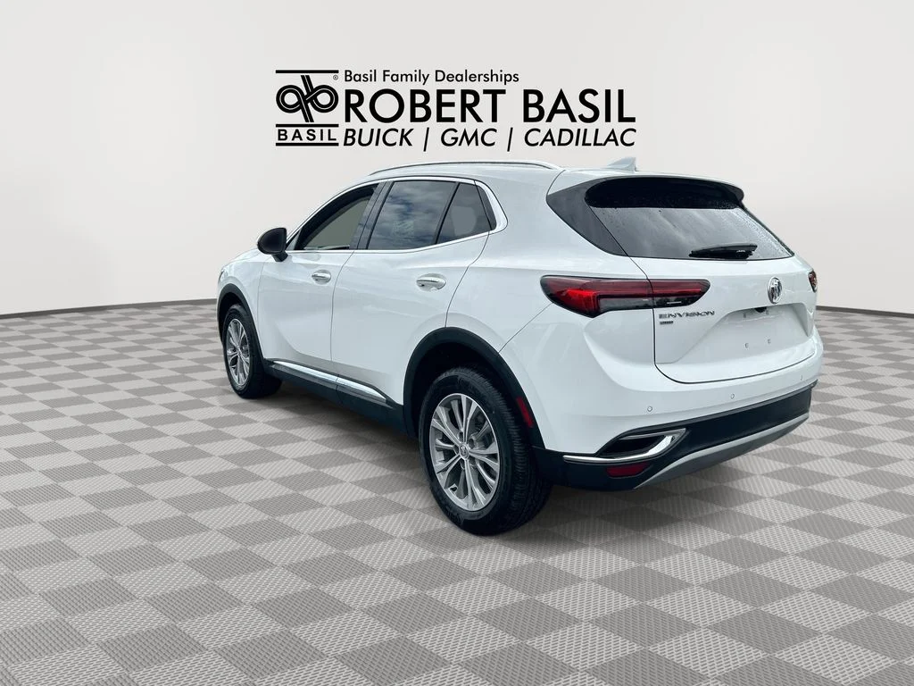 Used 2023 White Buick Preferred image 6