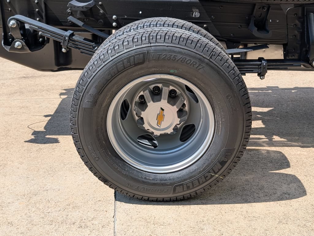 New 2026 Summit White Chevrolet Work Truck image 3
