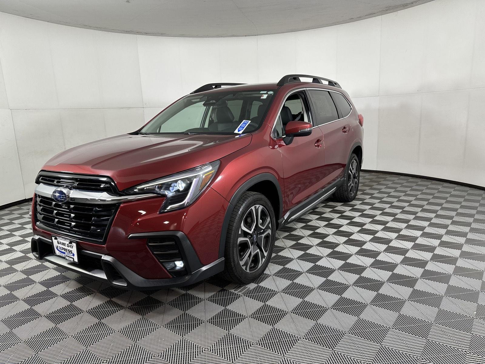 Used 2023 Crimson Red Pearl Subaru Limited image 9