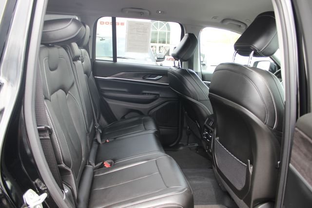 Used 2023 Black Jeep Limited image 33