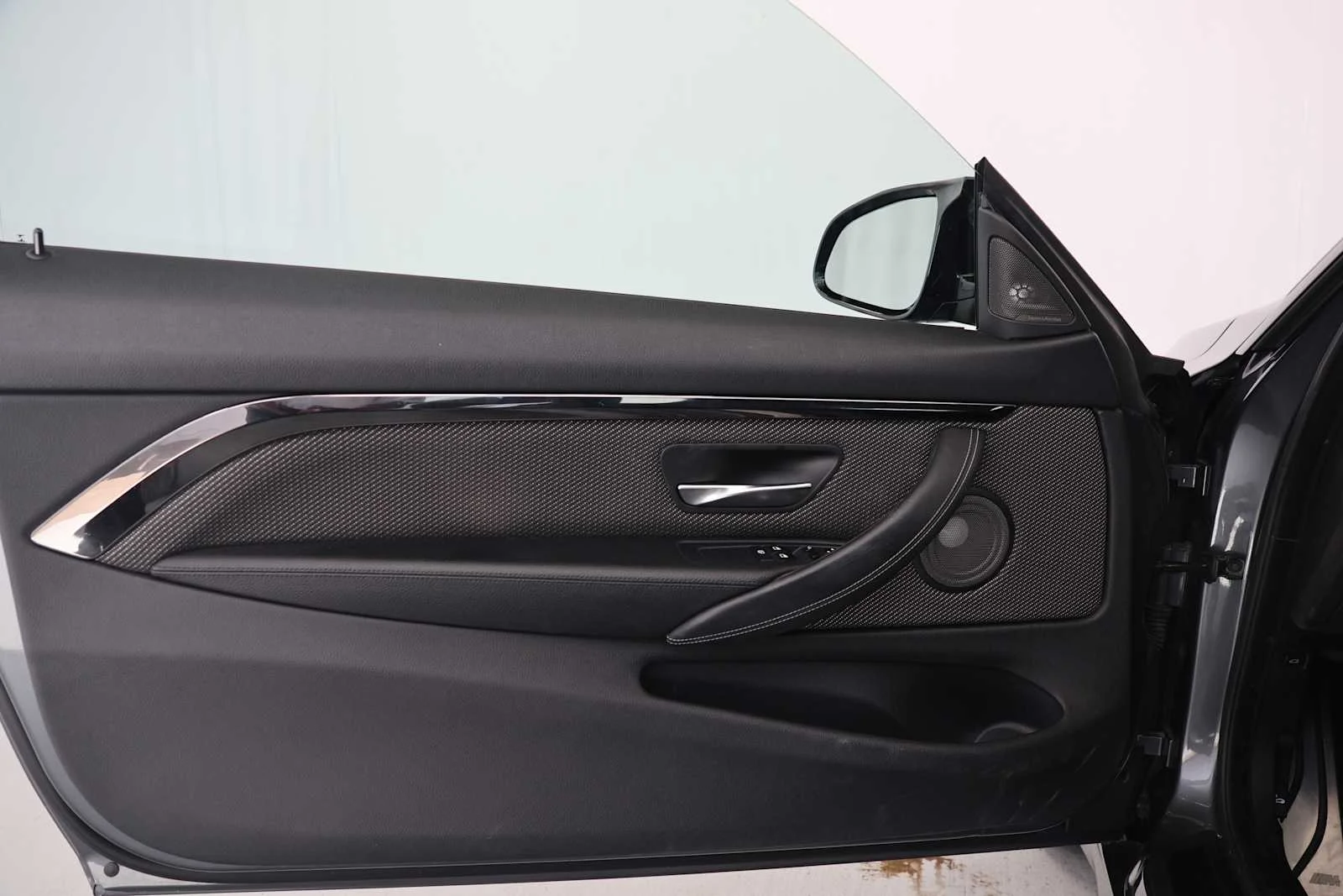 Used 2017 Mineral Grey Metallic BMW  image 12