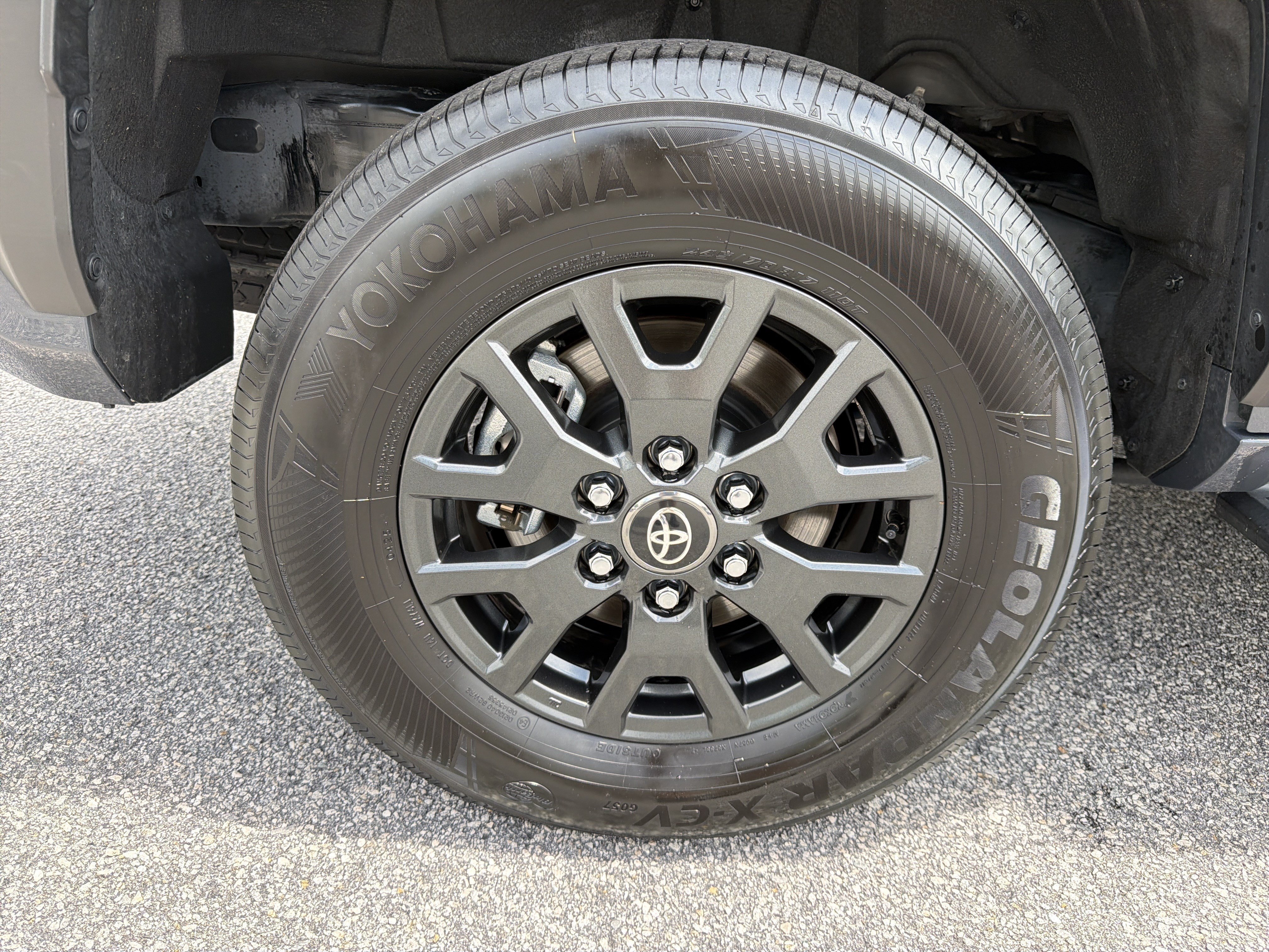Certified Used 2025 Underground Toyota SR5 image 27