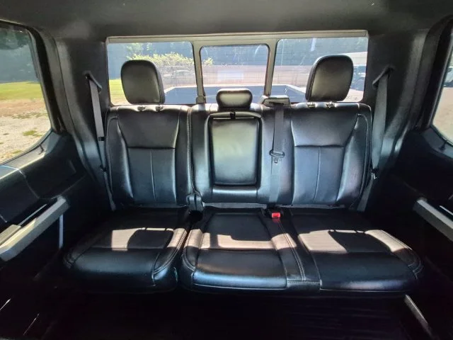 Used 2020 Black Ford Lariat image 11