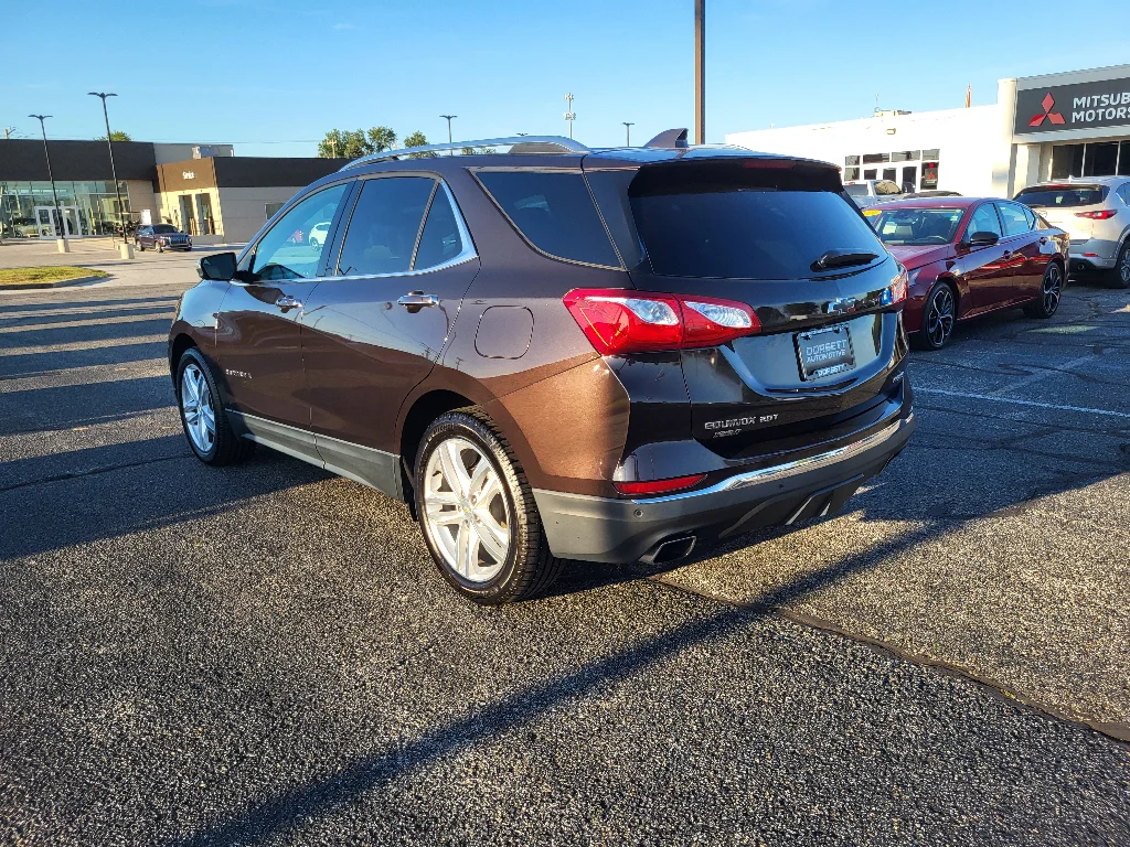 Used 2020 Chocolate Metallic Chevrolet Premier image 8