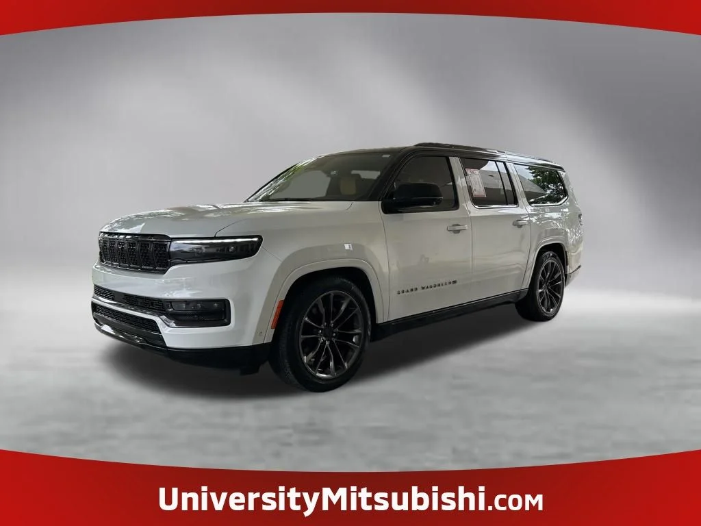 Used 2025 White/off-white Jeep Series III image 1