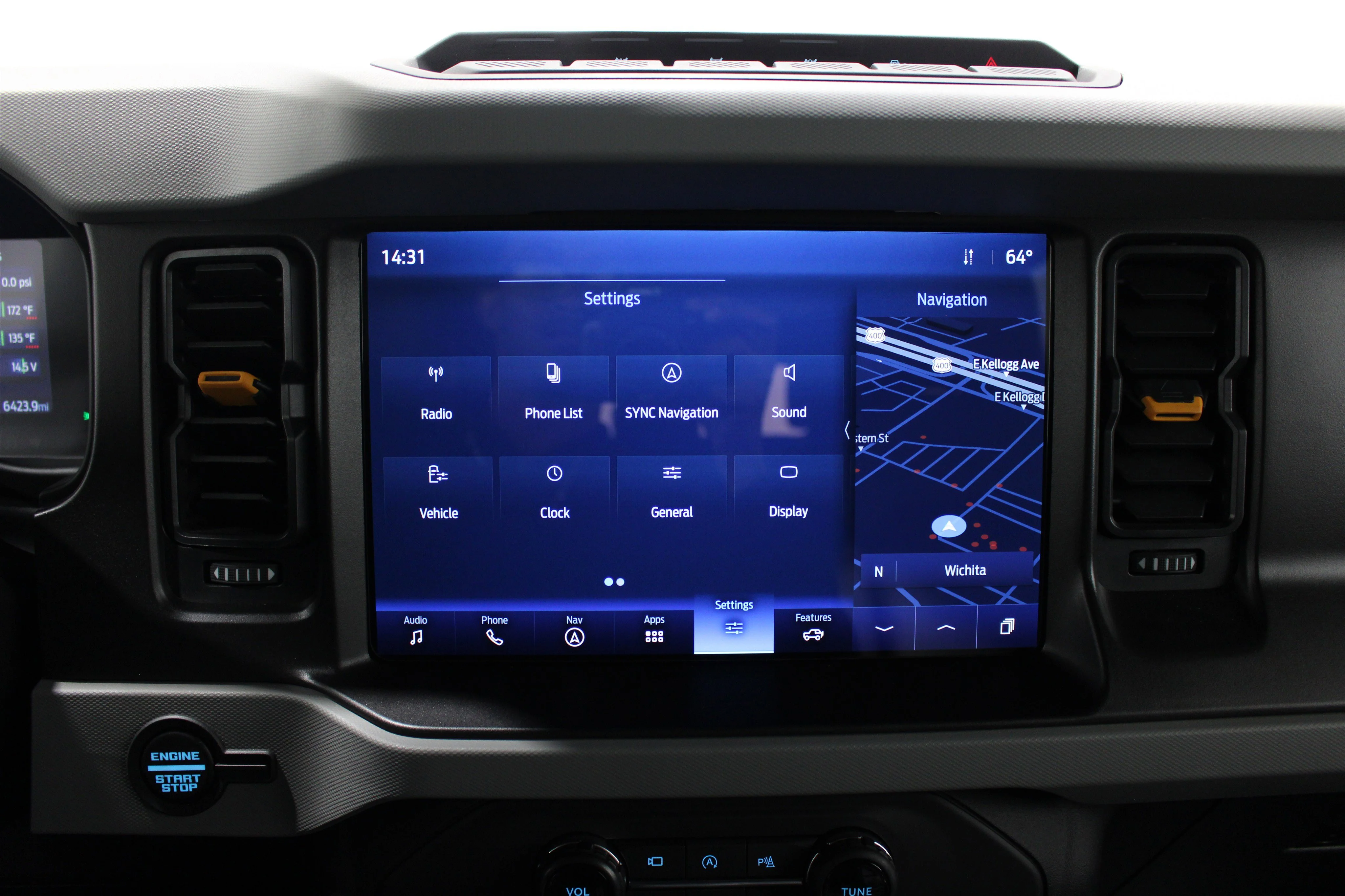 2023 Ford Bronco 4-Door Badlands - Photo 14