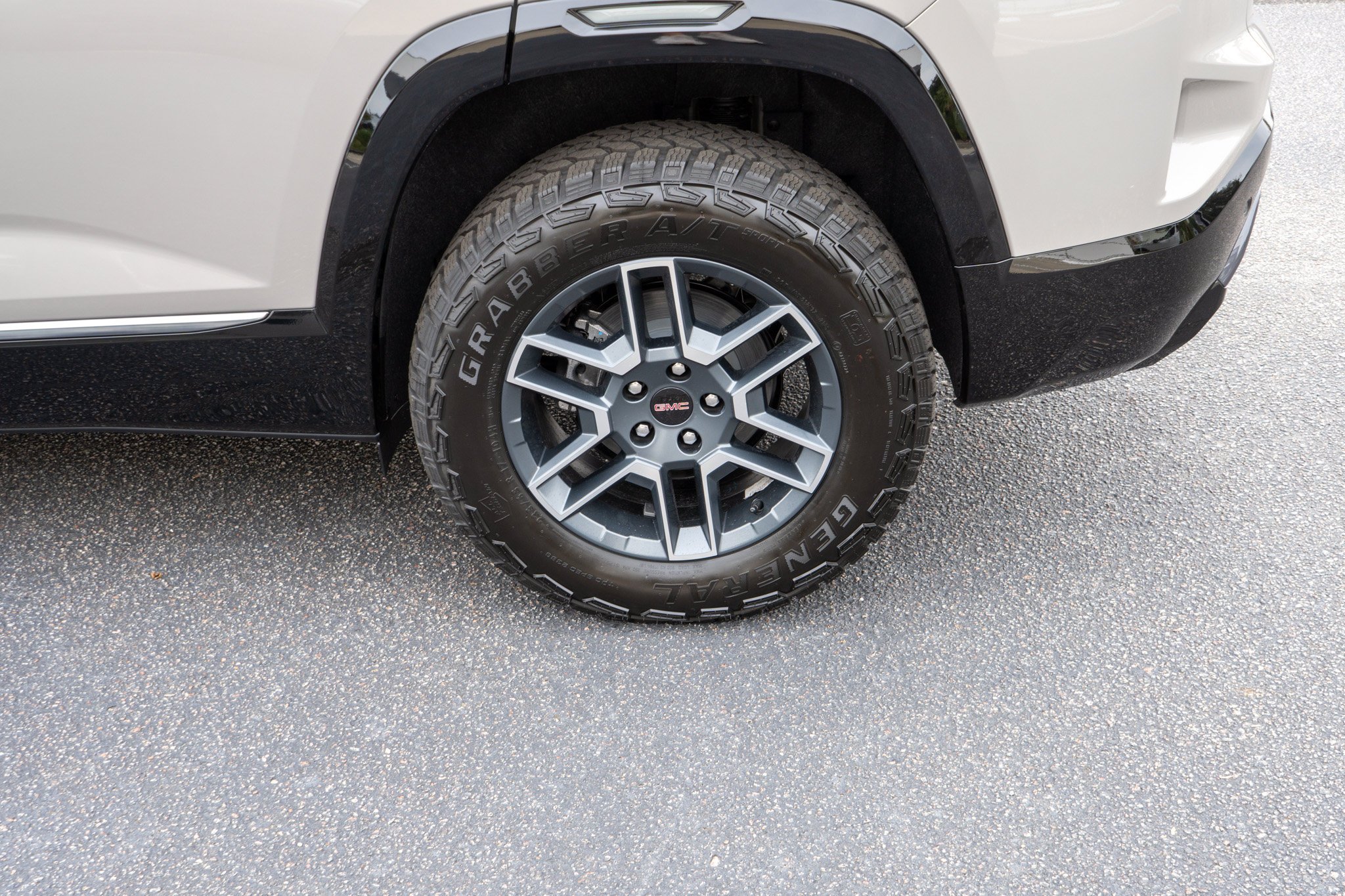 2027 GMC Terrain AT4 - Photo 11