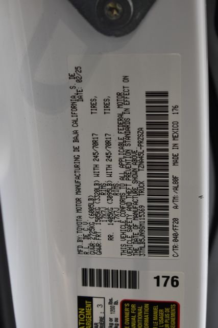 Used 2025 White Toyota SR5 image 25