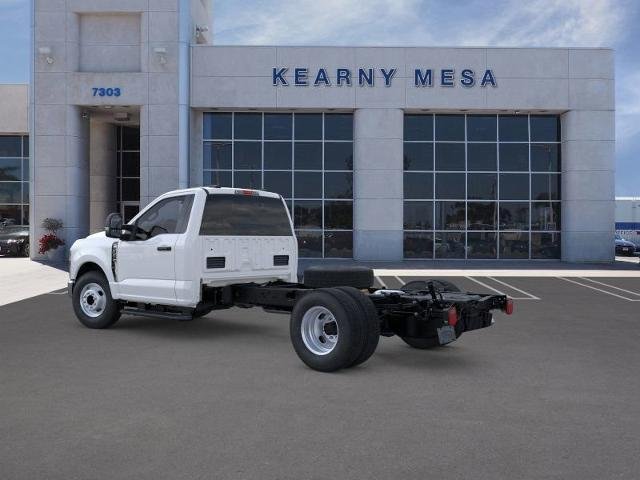 New 2025 Oxford White Ford XL image 30
