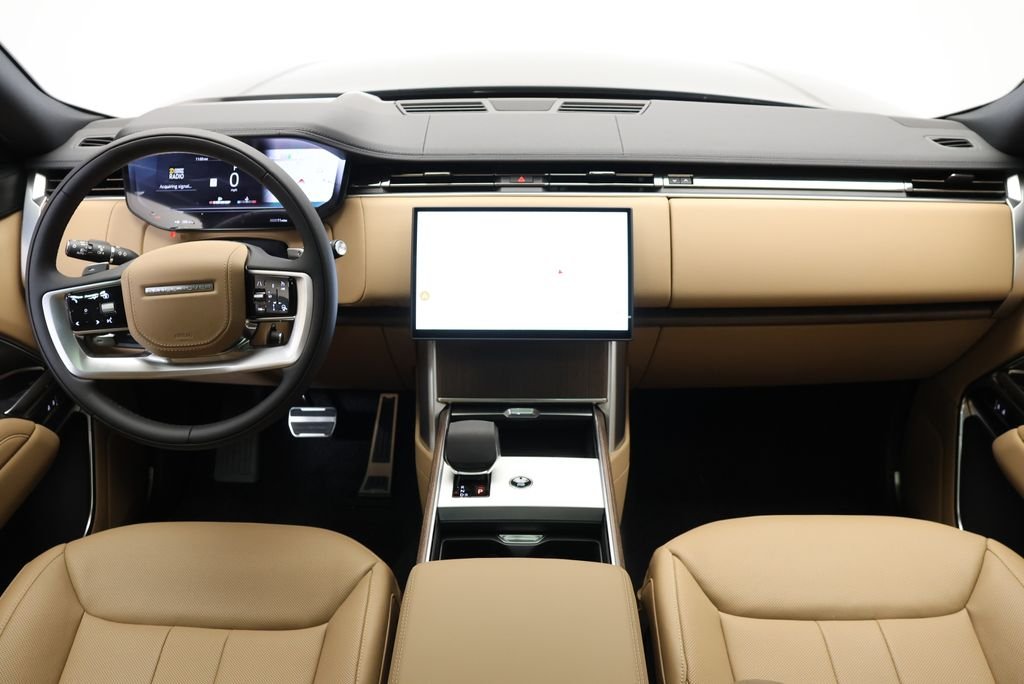New 2026 Belgravia Green Land Rover SE image 16