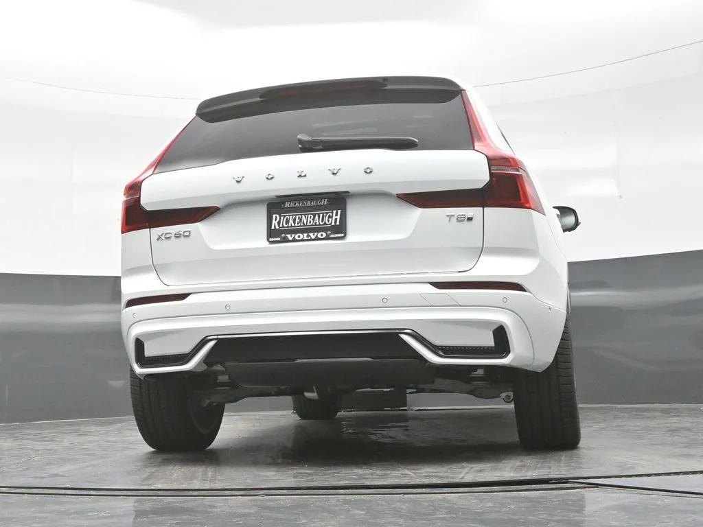 New 2026 Crystal White Volvo T8 Ultra image 24