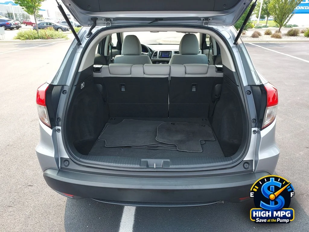 Used 2021 Silver Honda LX image 33