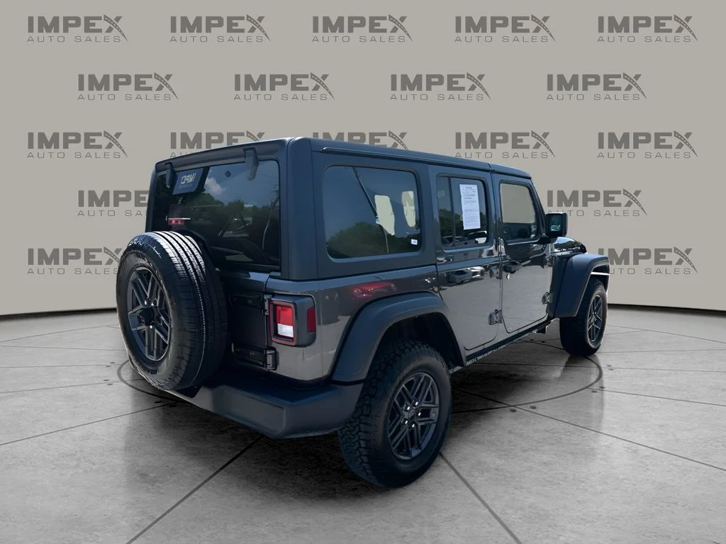 Used 2025 Gray Jeep Sport S image 3