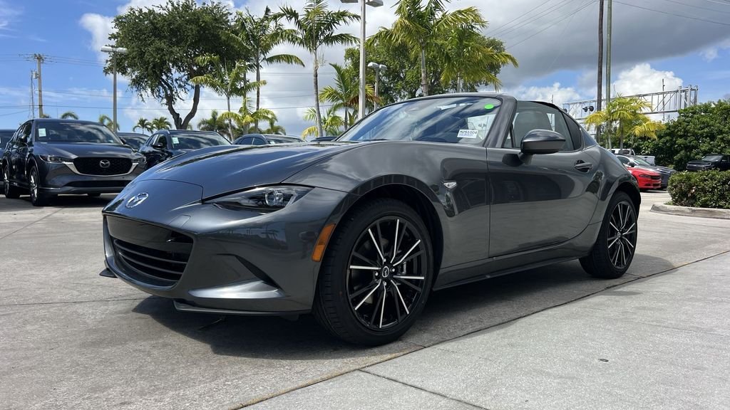 2025 Mazda MX-5 Miata RF Grand Touring - Photo 29
