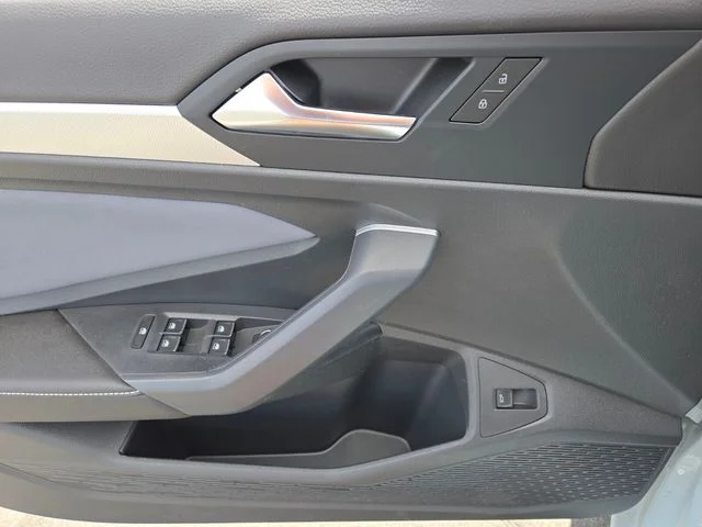 New 2026 Gray Volkswagen 1.5T SE image 10