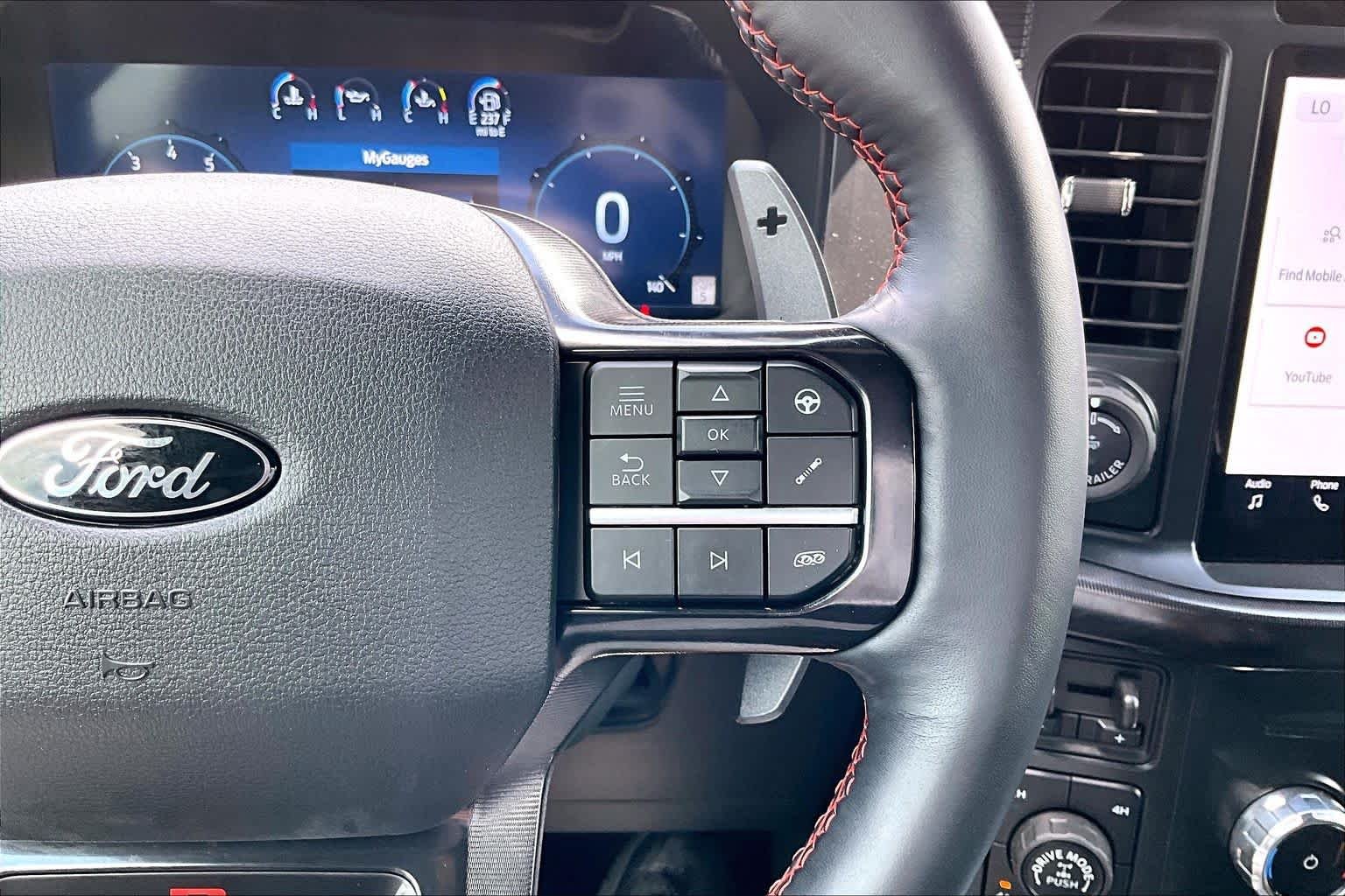 Used 2025 Agate Black Metallic Ford Raptor image 25