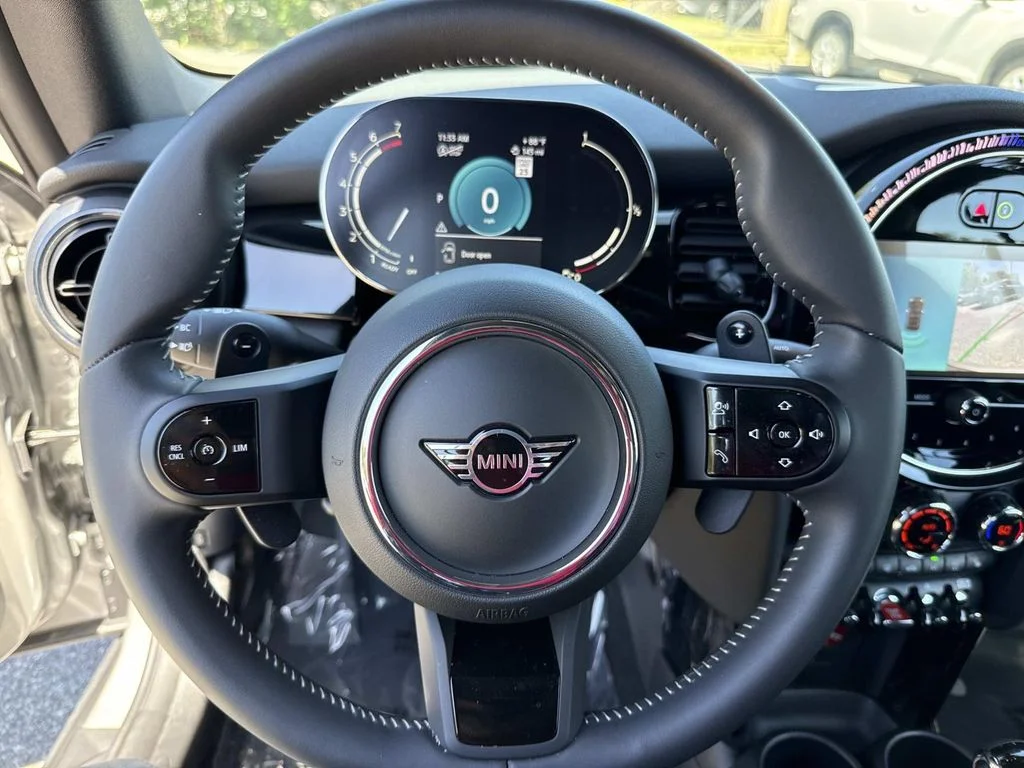Used 2024 Silver MINI Classic image 33