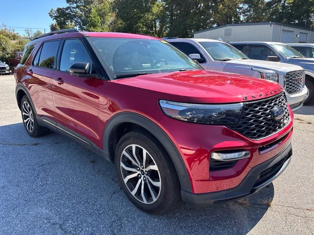 Used 2020 Red Ford ST image 2