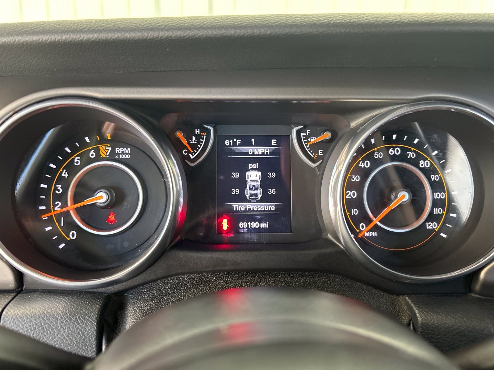 Used 2018 Black Jeep Unlimited Sport S image 25