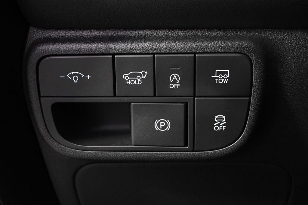 New 2026 White Pearl Hyundai SEL AWD image 24
