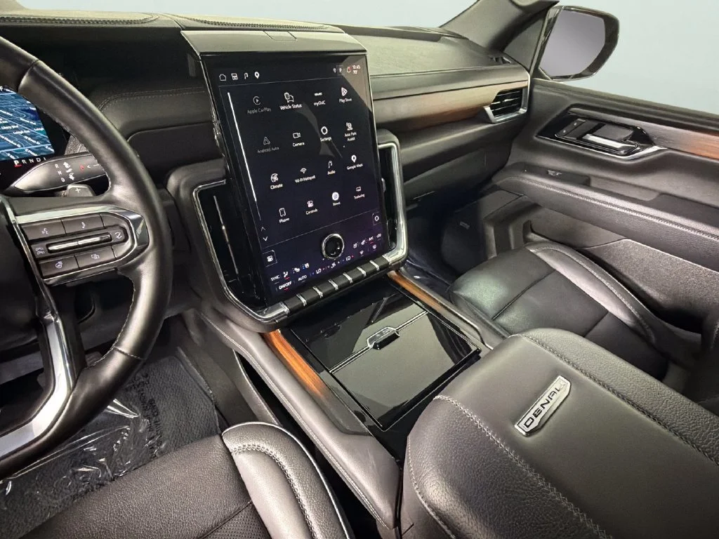 Certified Used 2025 Onyx Black GMC Denali image 19