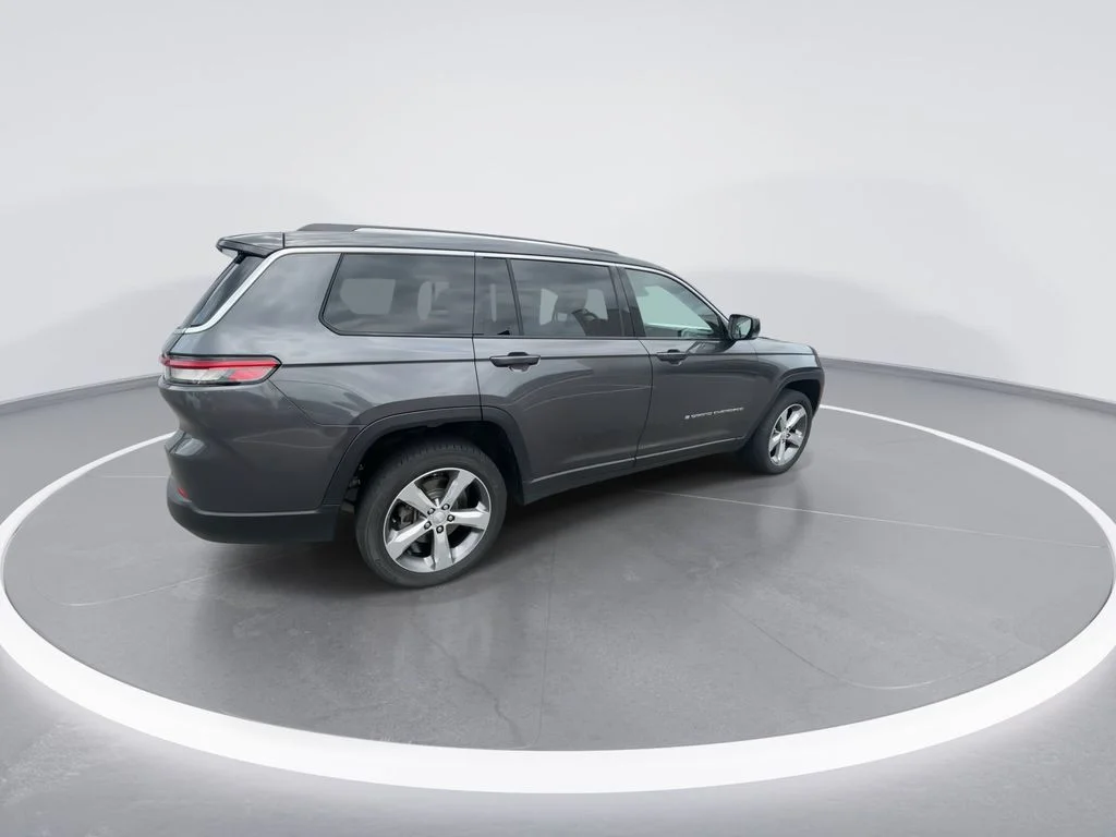 Used 2021 Gray Jeep Limited image 8