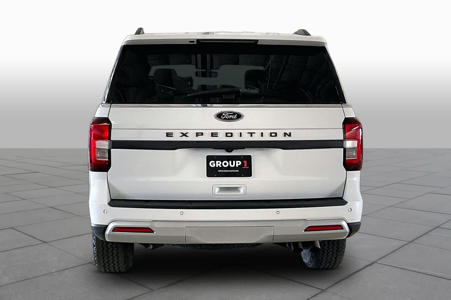 Used 2022 Star White Metallic Tri-Coat Ford Timberline image 4
