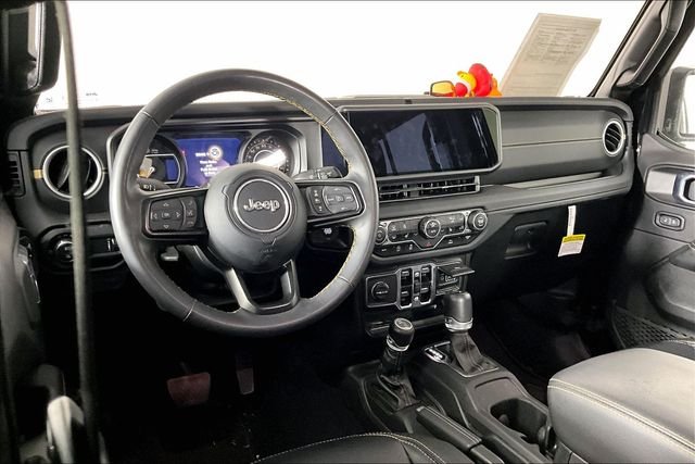 Used 2024 Black Jeep Texas Trail image 3