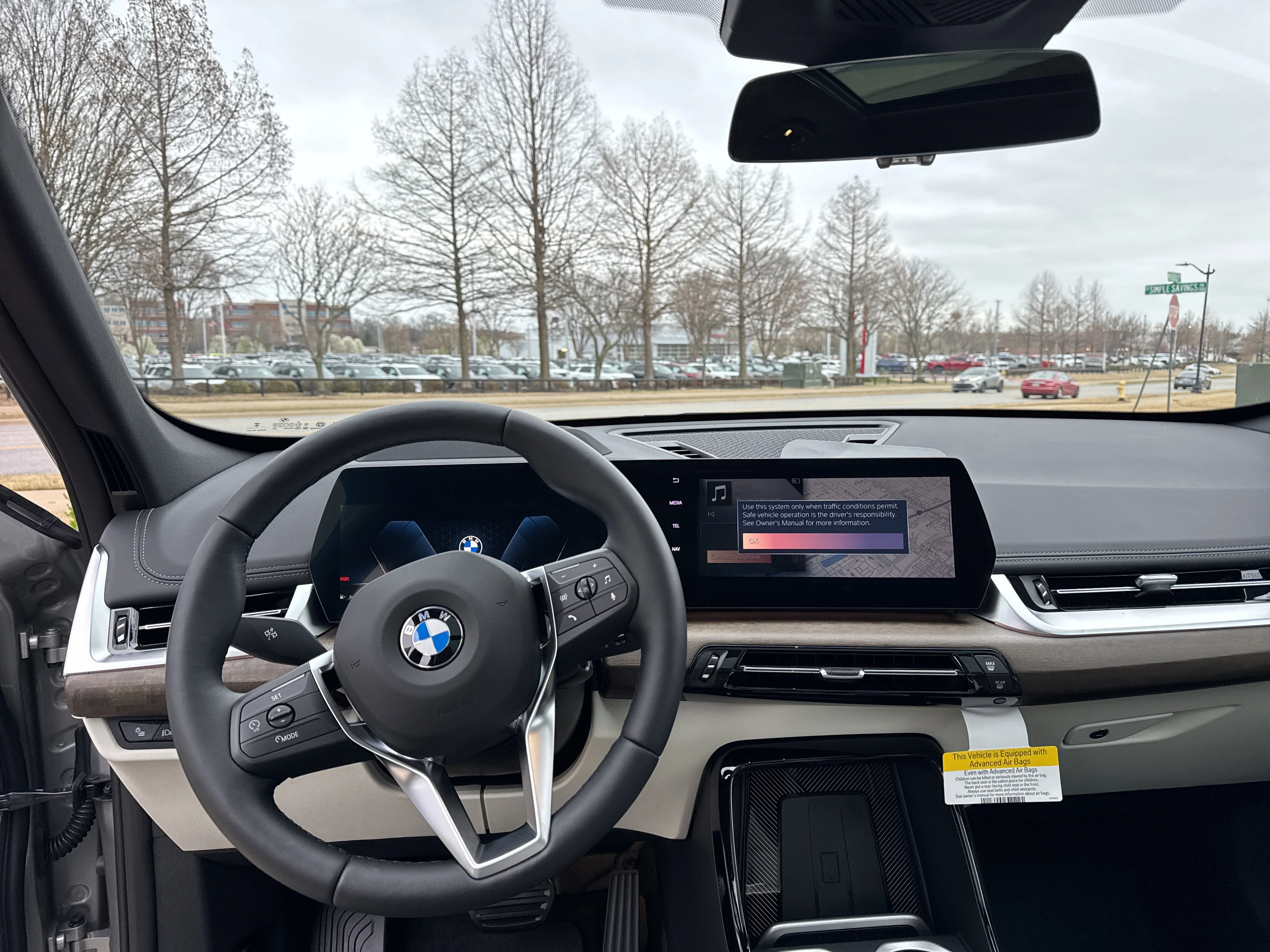 New 2026 SPACE SILVER BMW xDrive28i image 12