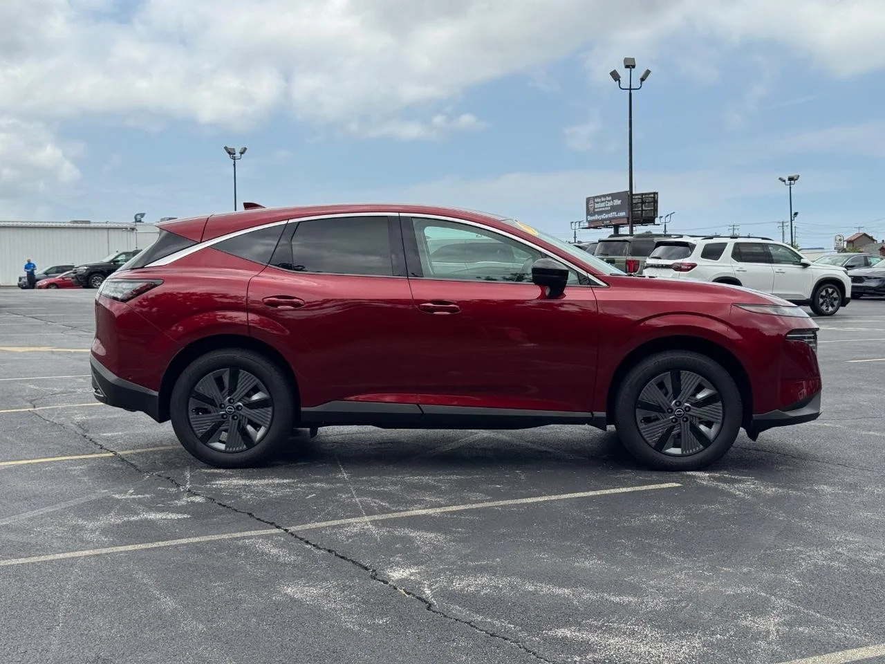 Used 2025 Scarlet Ember Tintcoat Nissan SL image 3