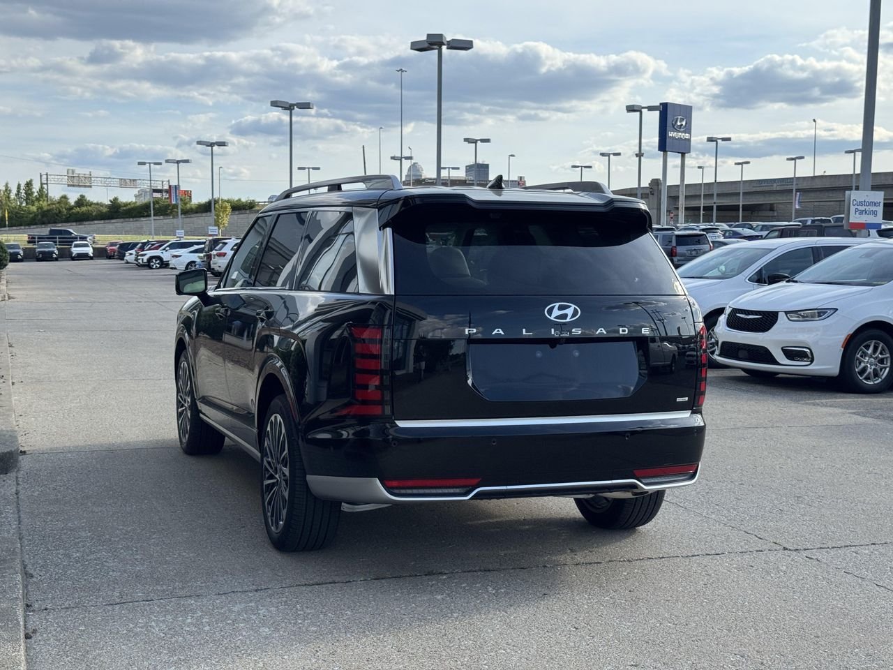 2026 Hyundai Palisade Calligraphy - Photo 8