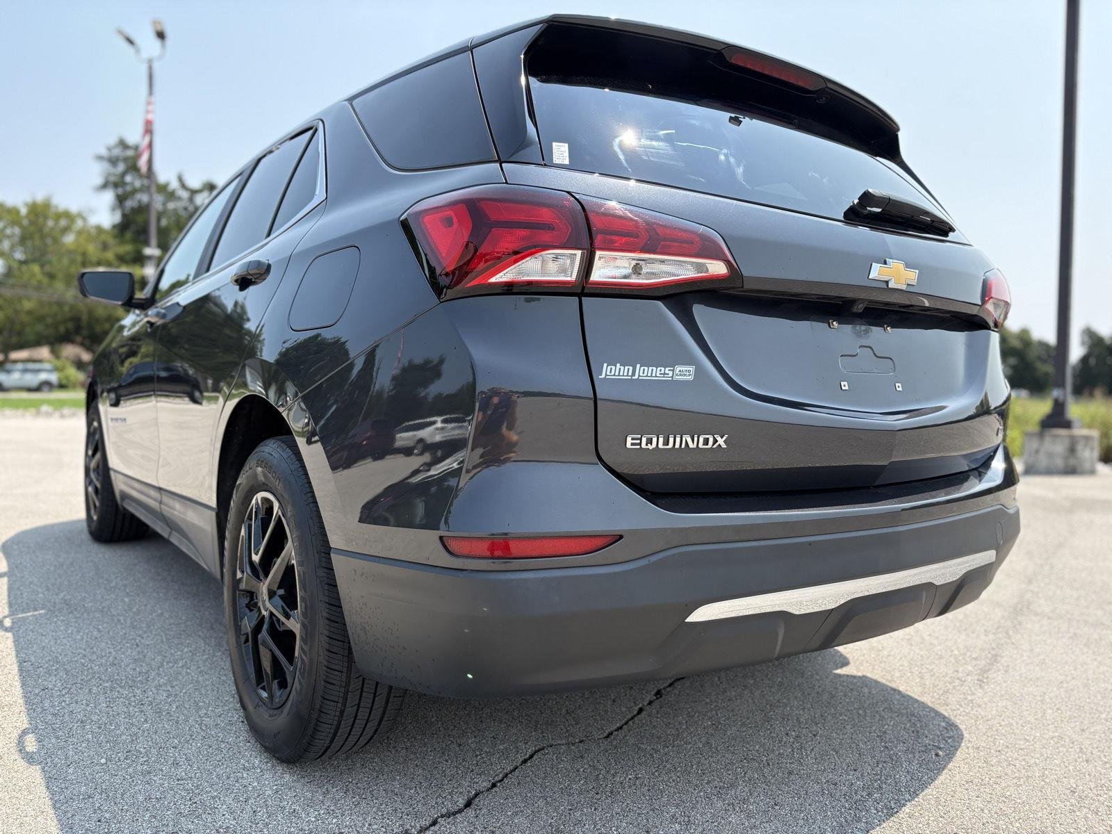 Used 2022 Iron Gray Metallic Chevrolet LT image 19
