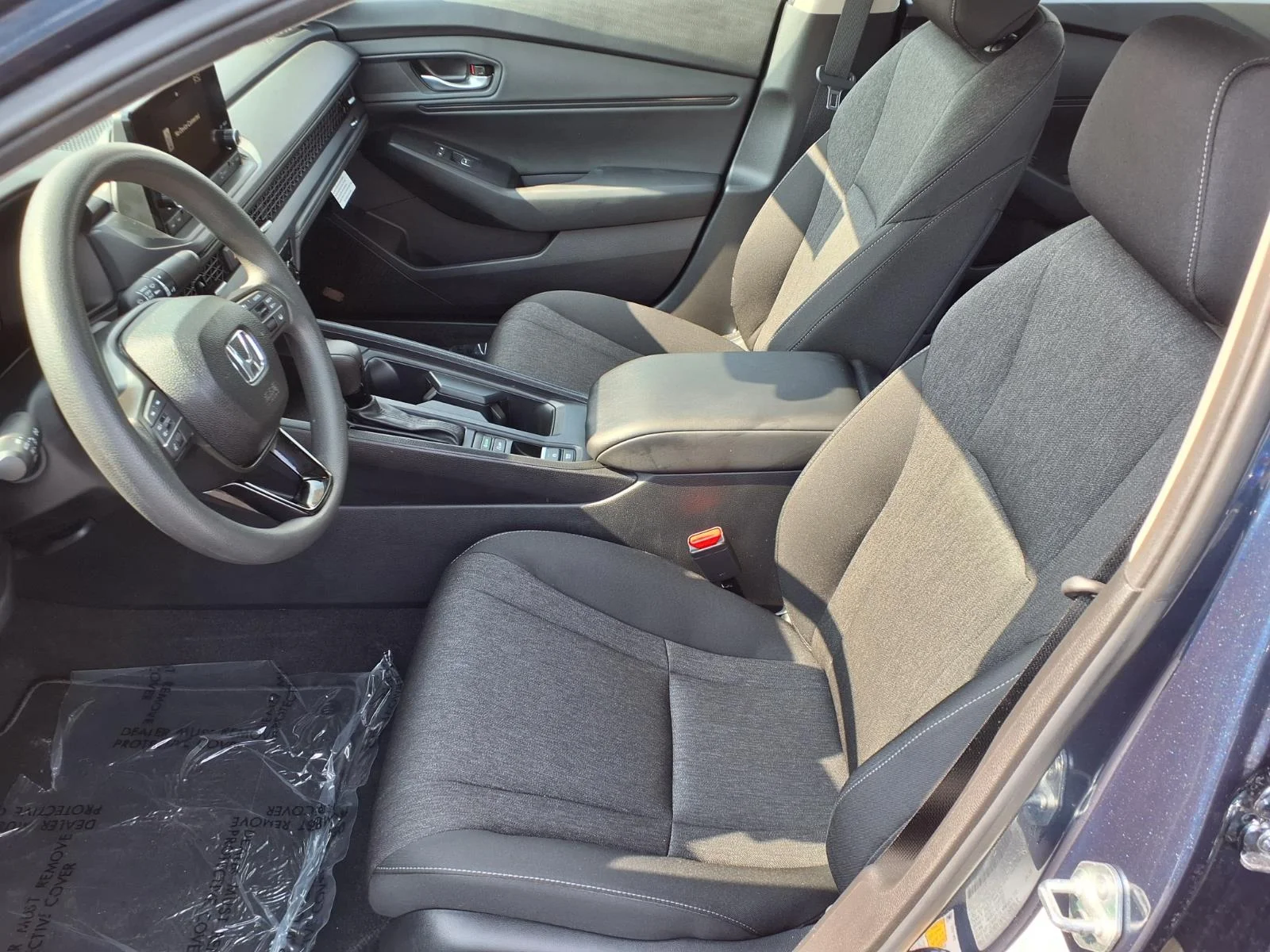 2025 Honda Accord SE - Photo 7