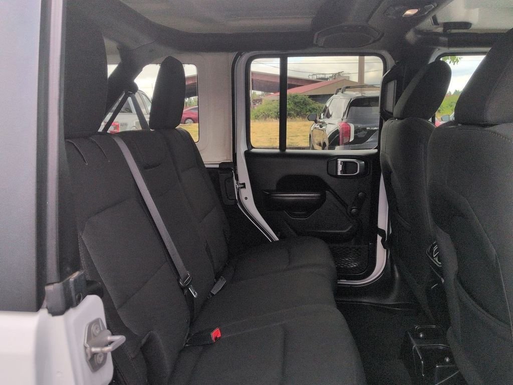 Used 2018 Bright White Clearcoat Jeep Unlimited Sport image 26