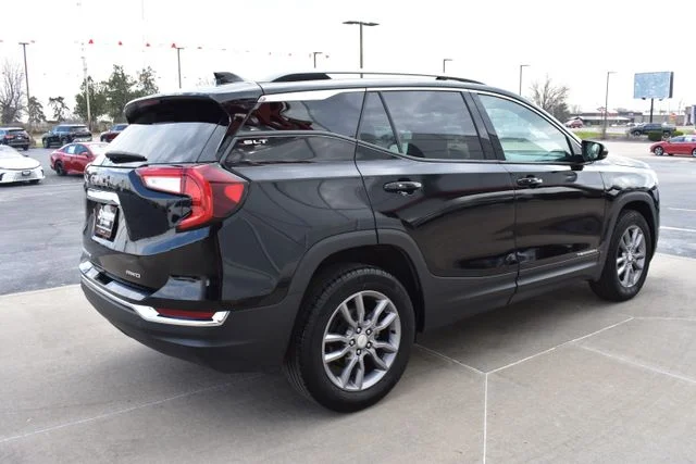 Used 2024 Black GMC SLT image 5
