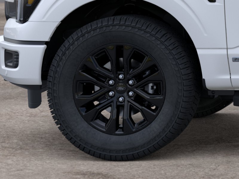 New 2026 Star White Metallic Tri-Coat Ford Lariat image 19
