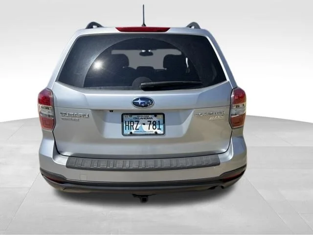 Used 2014 Silver Subaru 2.5i Premium image 4