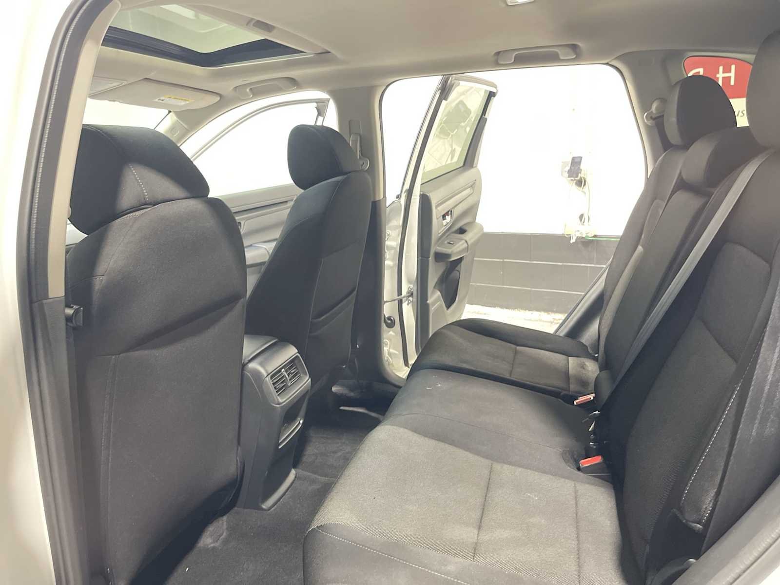 Used 2024 Platinum White Pearl Honda EX image 12