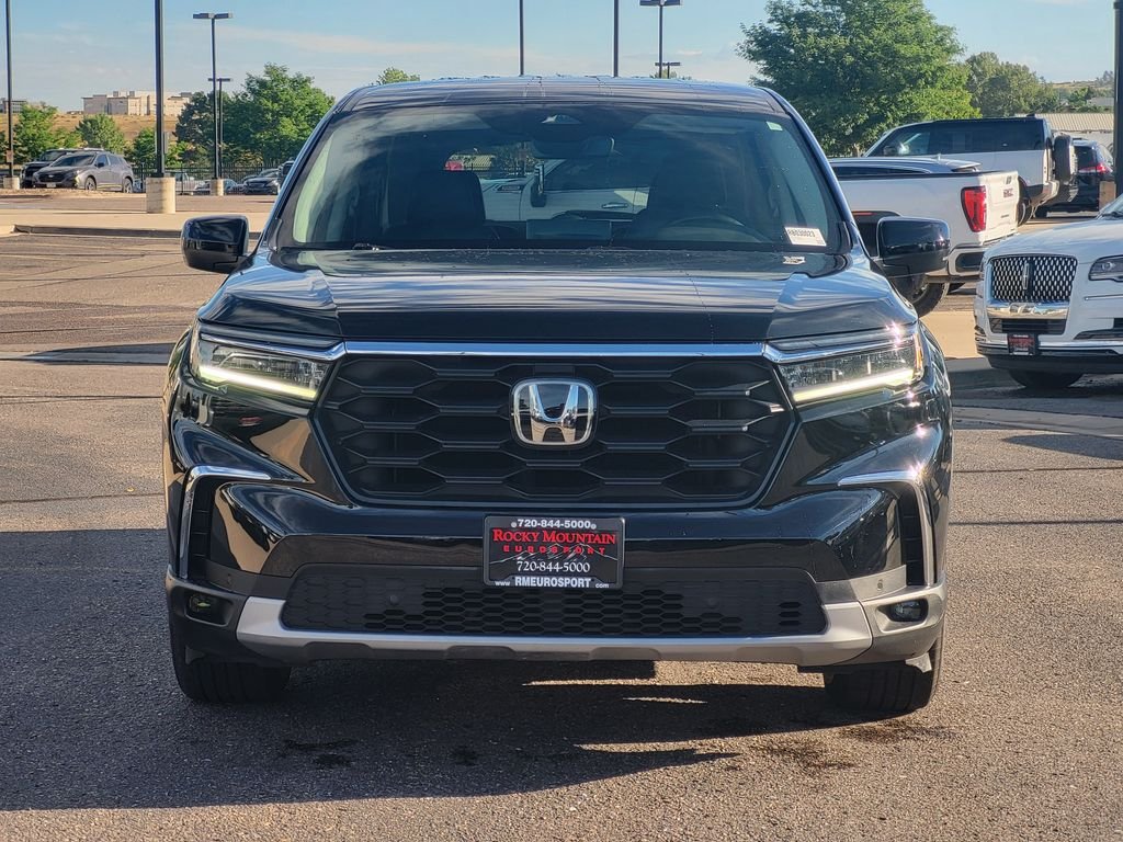 Used 2024 Black Honda EX-L image 8