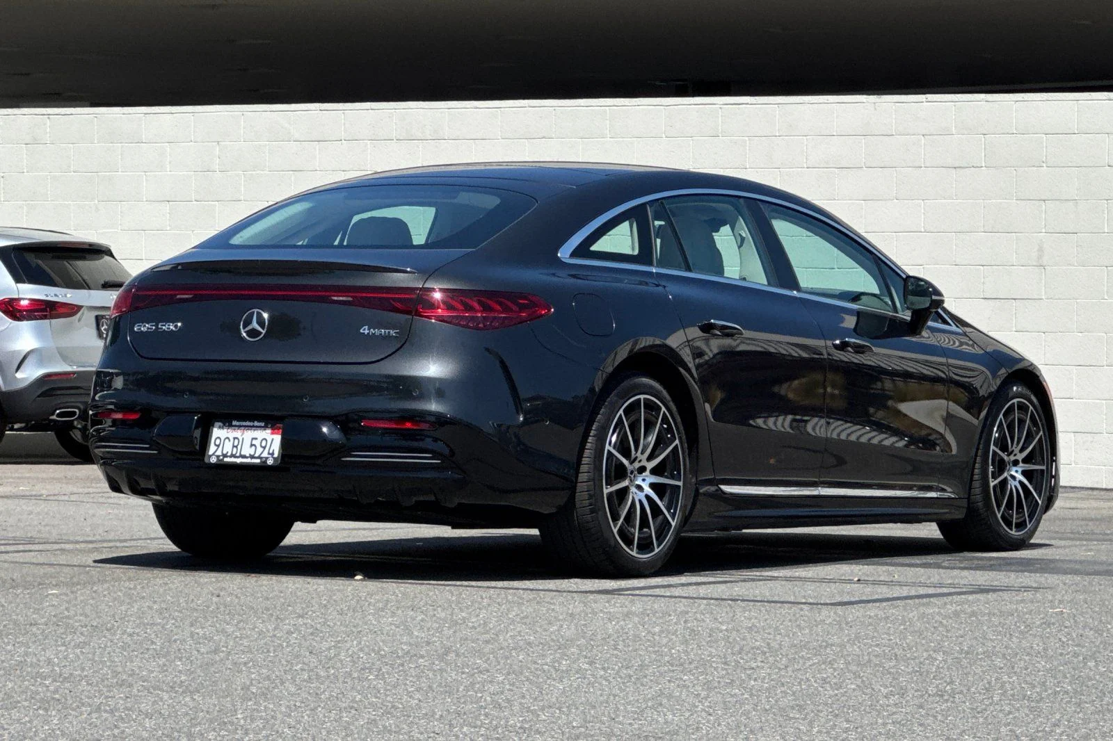 Certified Used 2022 Gray Mercedes-Benz 580 image 4
