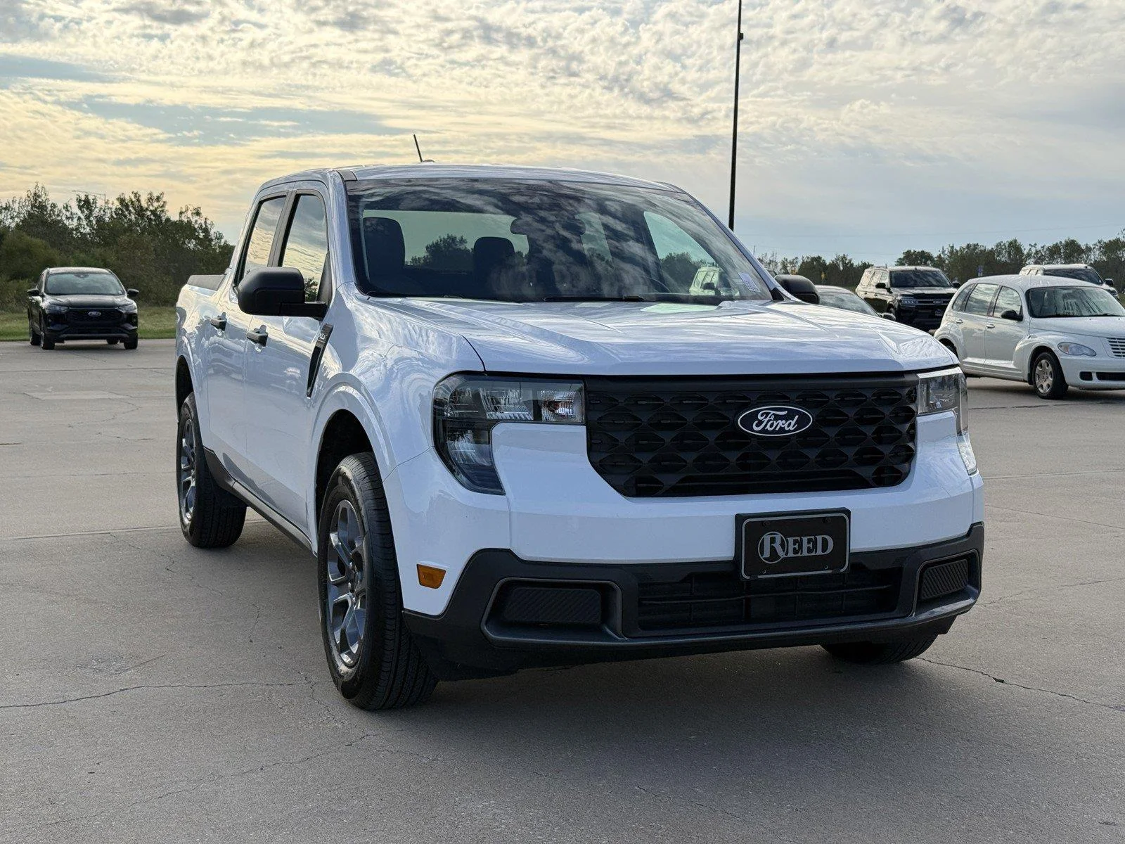 Certified Used 2026 Oxford White Ford XLT image 2