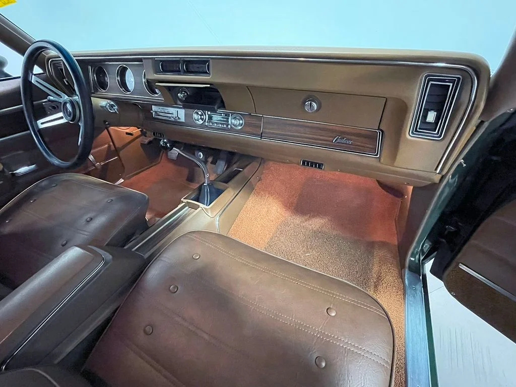 Used 1972  Oldsmobile  image 69