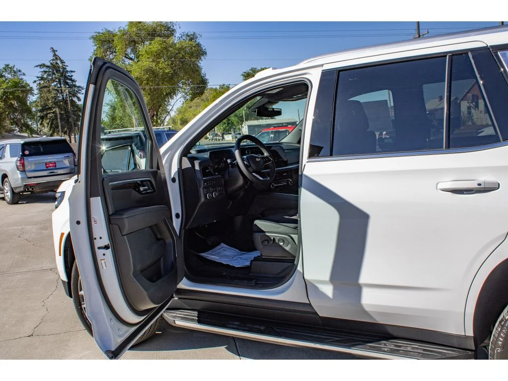 2026 Chevrolet Tahoe LS - Photo 35