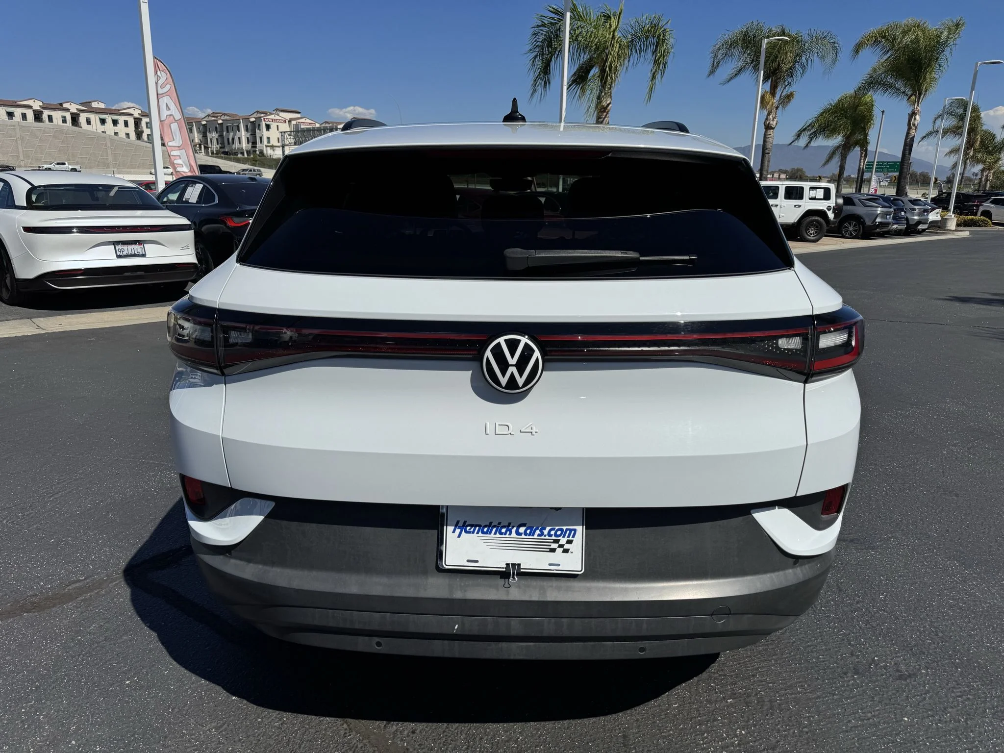 Used 2021 Glacier White Metallic Volkswagen Pro S image 7