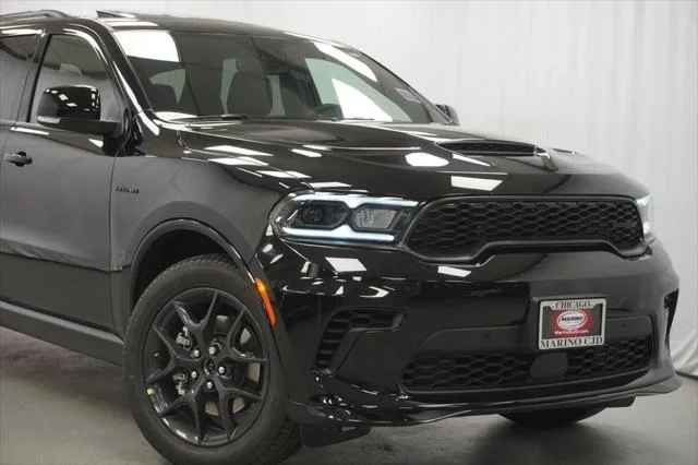 New 2026 Diamond Black Clear-Coat Exterior Paint Dodge GT PLUS image 3