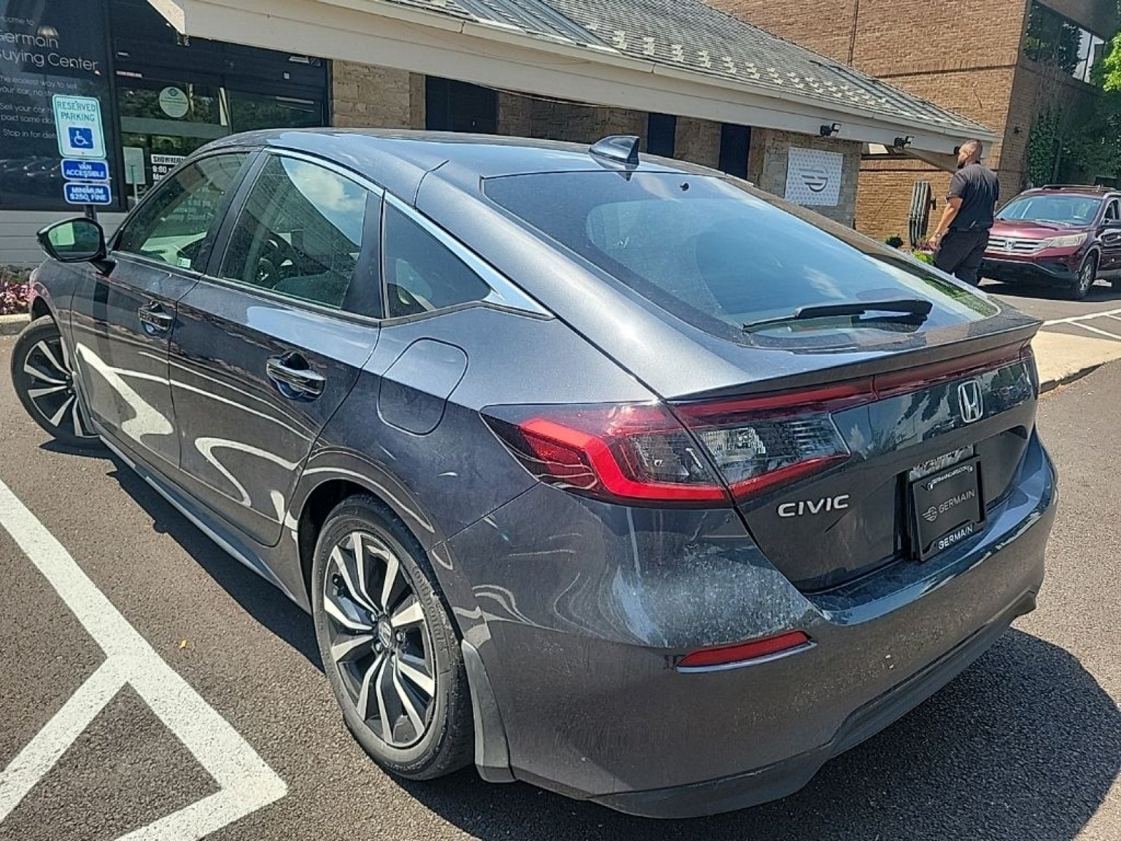 2023 Honda Civic Hatchback EX-L - Photo 9