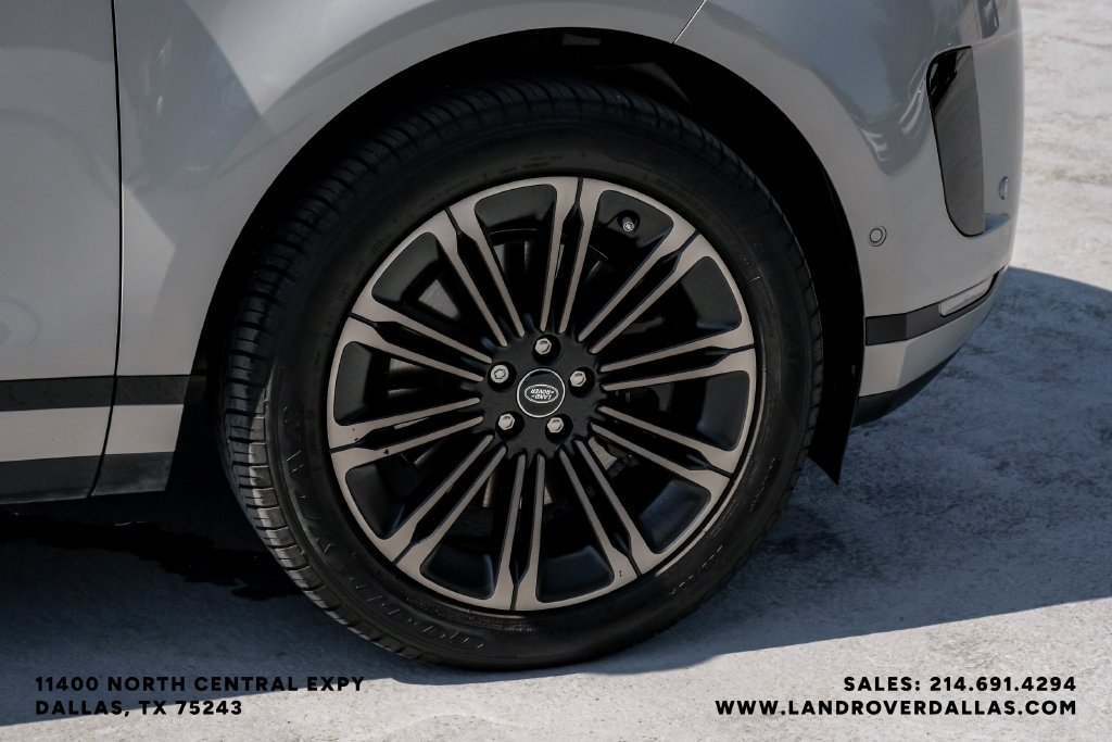 Used 2026 Silver Land Rover S image 54