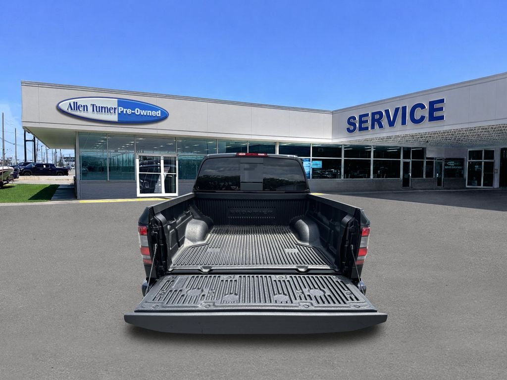 Used 2025 Super Black Nissan SV image 25