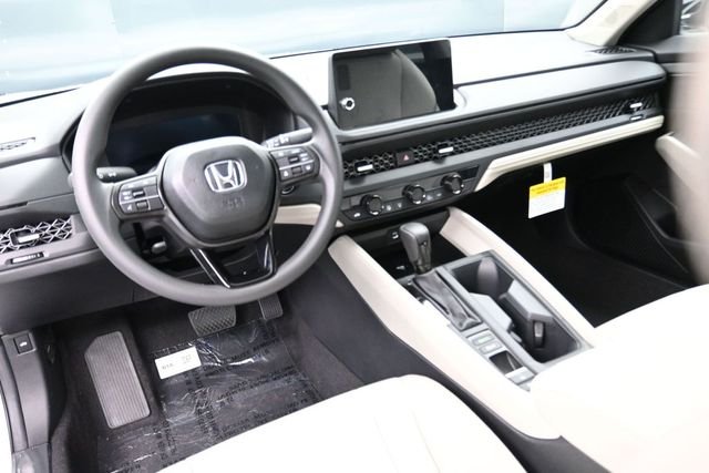New 2026 Platinum White Pearl Honda SE image 27