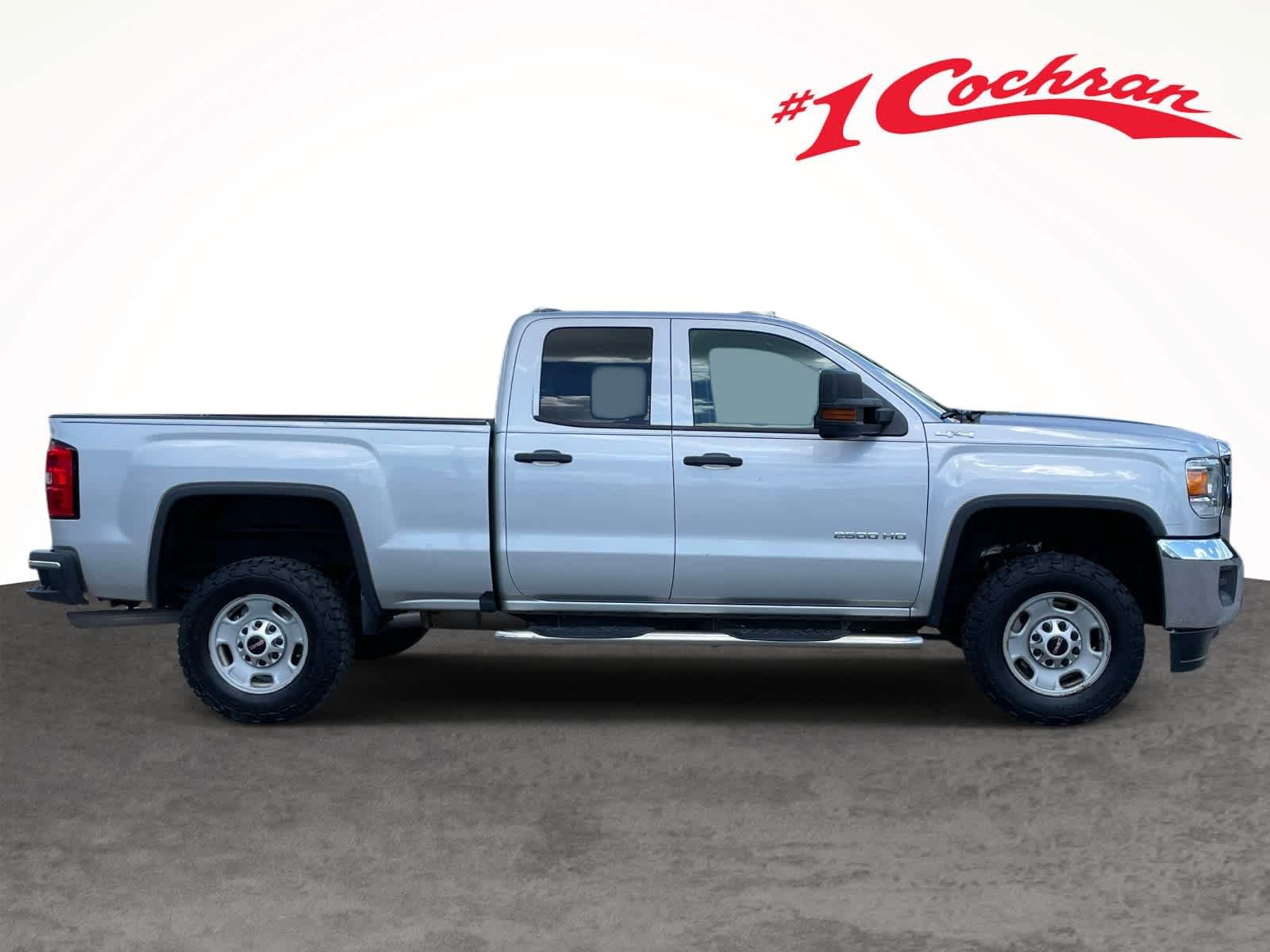 Used 2019 Quicksilver Metallic GMC  image 6